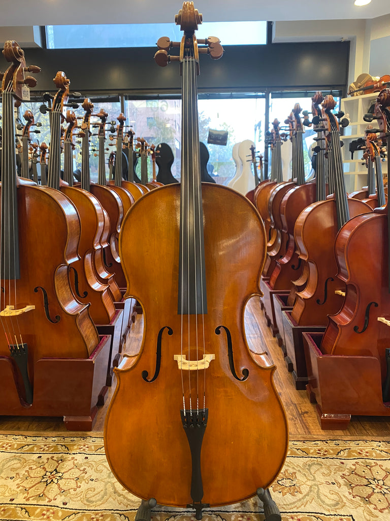 D Z Strad Cello - Model 500 - Light Antiquing Cello Outfit (Pre-owned) (4/4 Size)